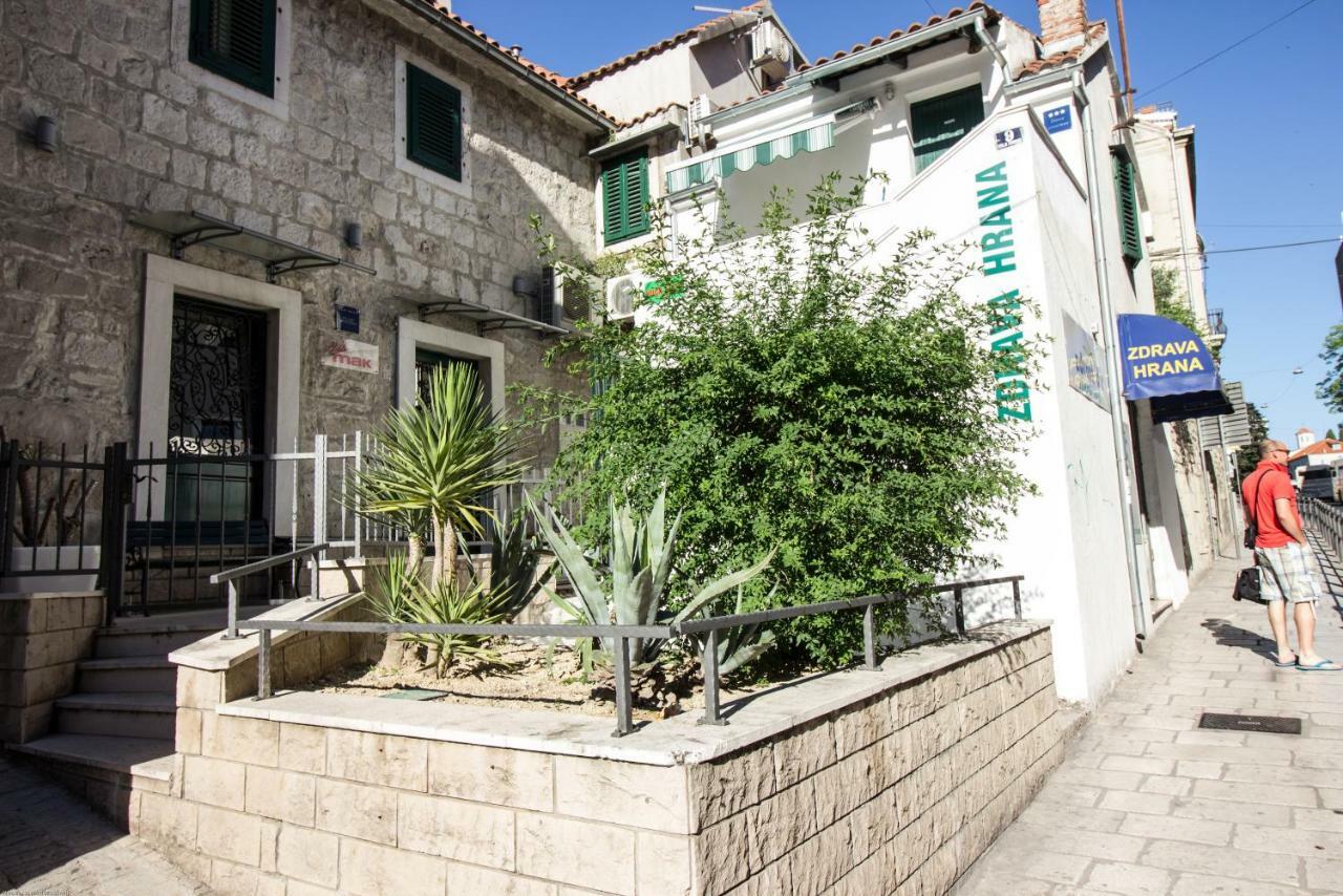 Apartments Kuca Mala Split Exterior foto
